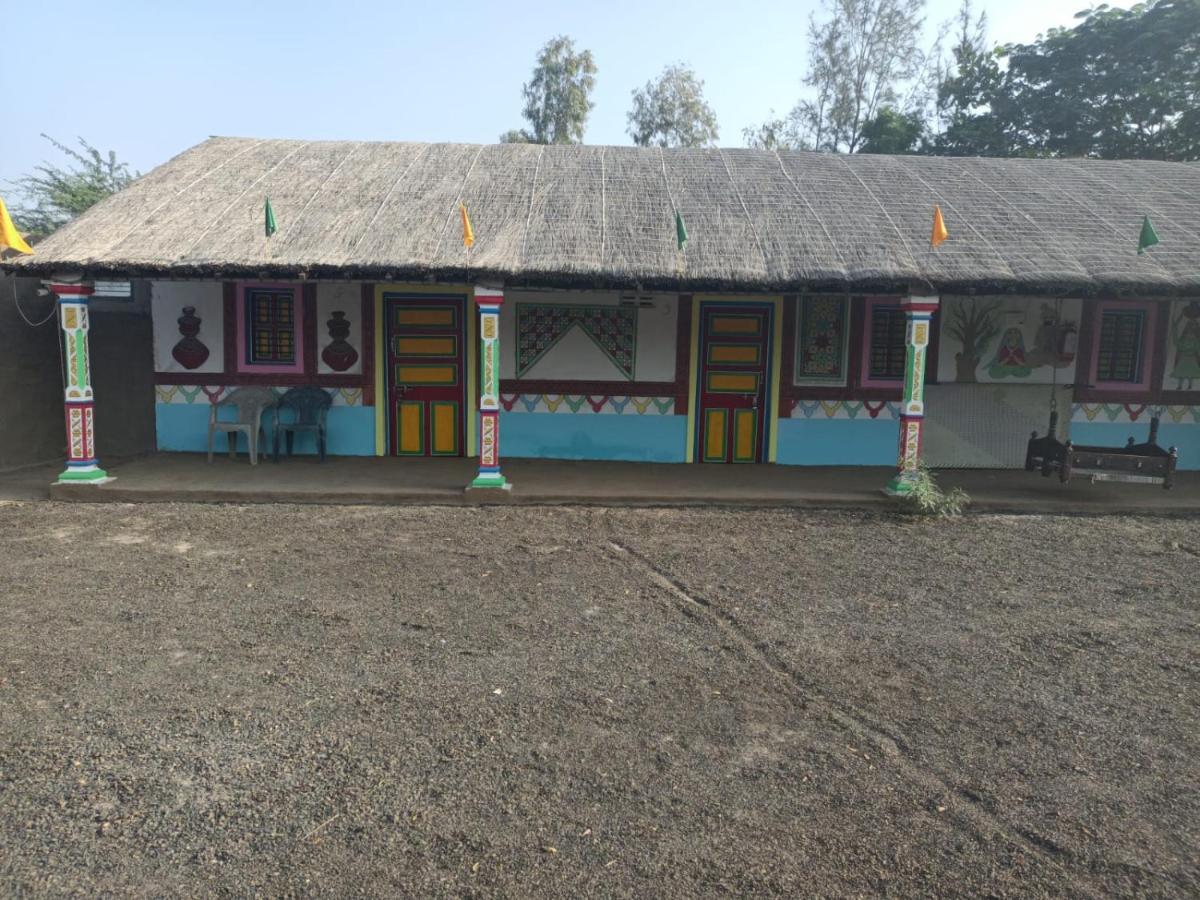 Rann Bhumi Homestay Resort Hodka Экстерьер фото