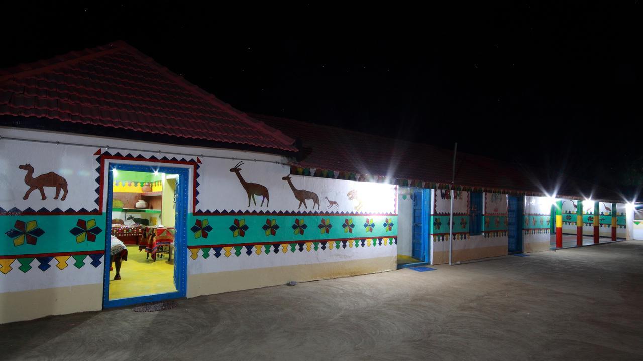 Rann Bhumi Homestay Resort Hodka Экстерьер фото